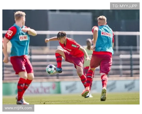 疫情后德甲球队训练与热身恢复进程全记录