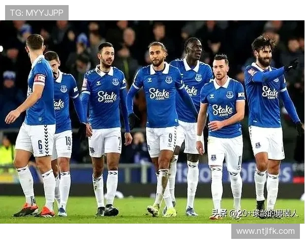 英超各球队队服设计及品牌合作情况